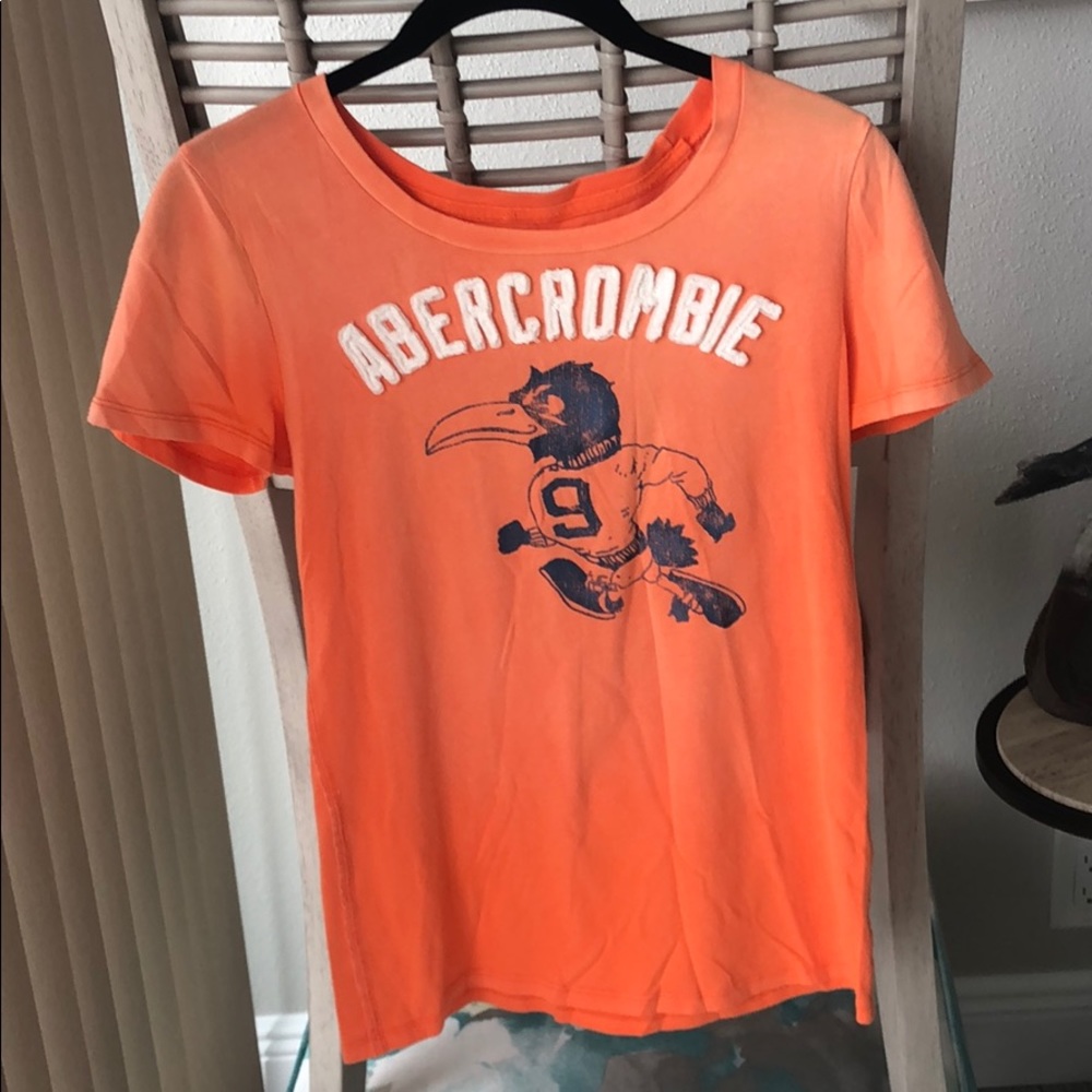 💚 3/$13 Abercrombie & Fitch VTG faded toucan tee